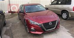 نيسان ألتيما